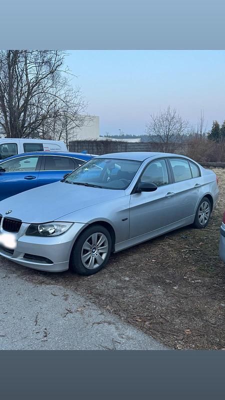 Gebraucht BMW 320 2005 Silber Limousine
