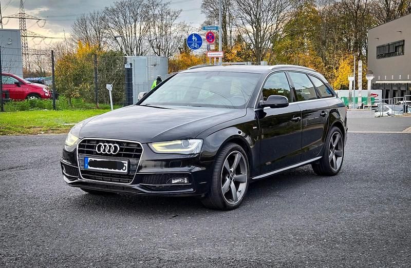 Schwarz Gebraucht 2014 Audi A4 S-Line Kombi | 9.900 € (Superpreis) - Bild 1/4