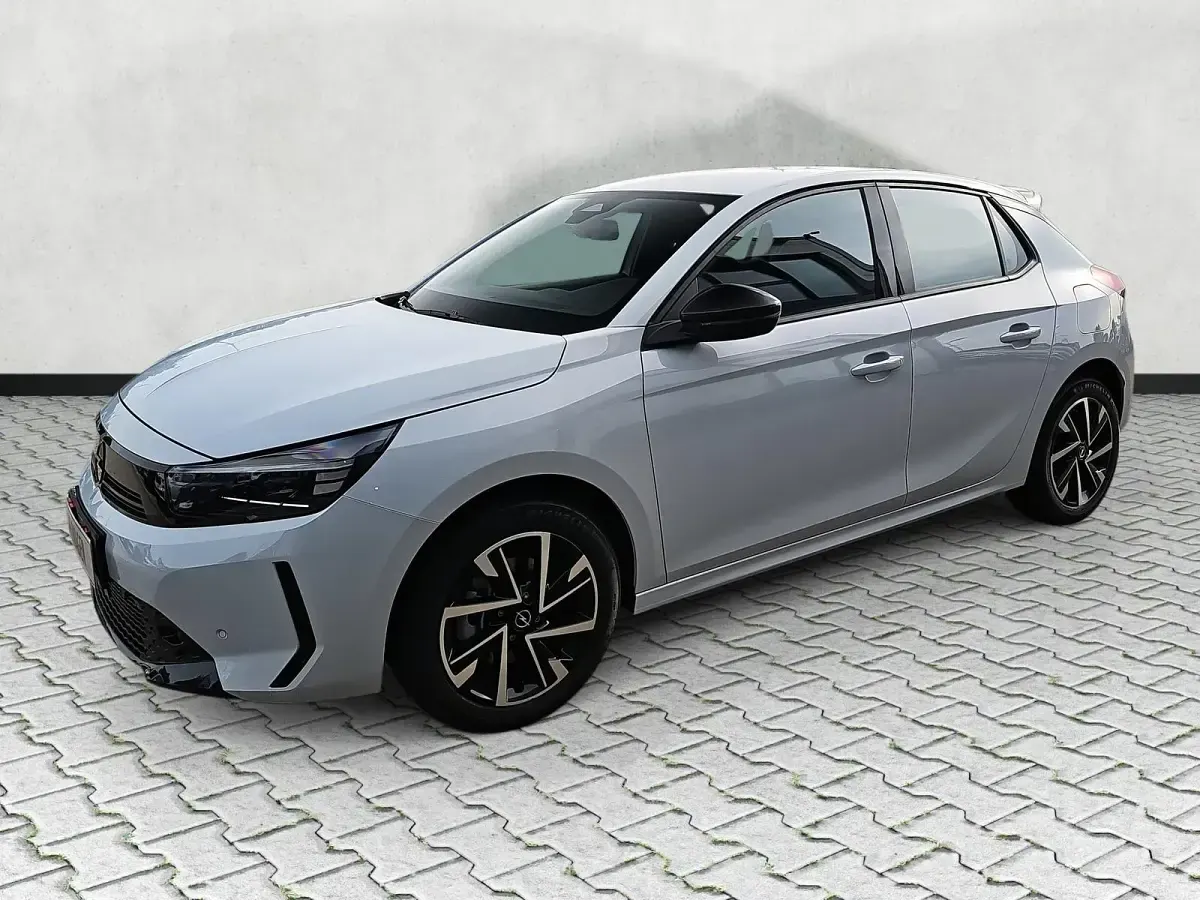 Neu Opel Corsa 110 PS (80 kW) 2026 Okenit weiß metallic Kleinwagen