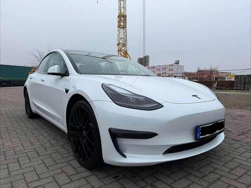 Gebraucht Tesla Model 3 Performance 377 kW (513 PS) 2023 Weiß Limousine