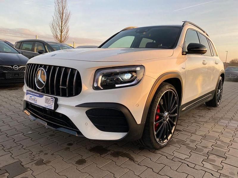 Weiß Gebraucht 2023 Mercedes GLB35 AMG SUV | 47.499 € (Fairer Preis) - Bild 1/4