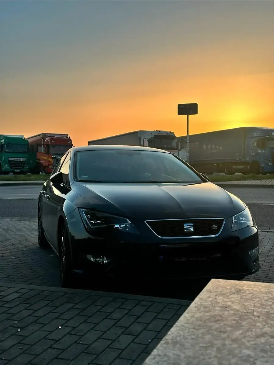 Gebraucht Seat Leon FR 179 PS (131 kW) 2016 Schwarz Limousine