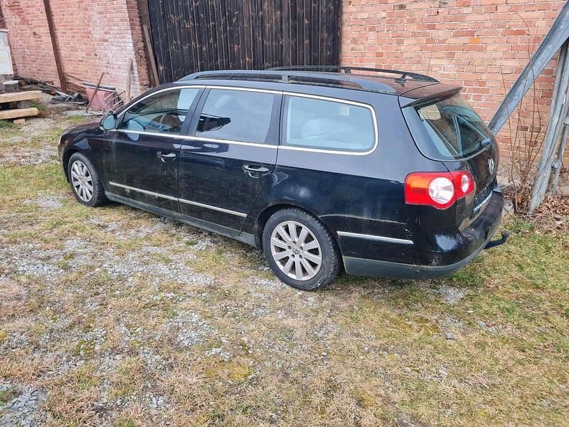 Gebraucht VW Passat 140 PS (102 kW) 2005 Schwarz Kombi