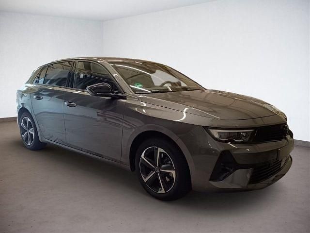 Gebraucht Opel Astra 131 PS (96 kW) 2024 Grau Limousine