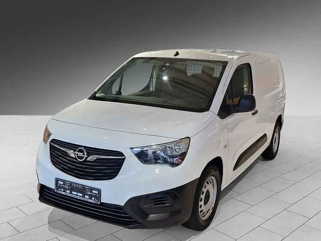Gebraucht Opel Combo 110 PS (80 kW) 2021 Weiß Van / Kleinbus