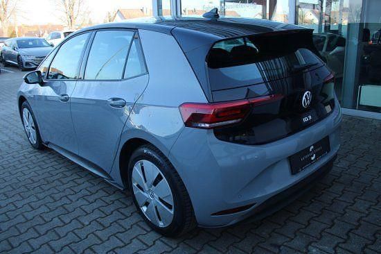 Gebraucht VW ID.3 Pure 110 kW (150 PS) 2022 Mondsteingrau Kleinwagen