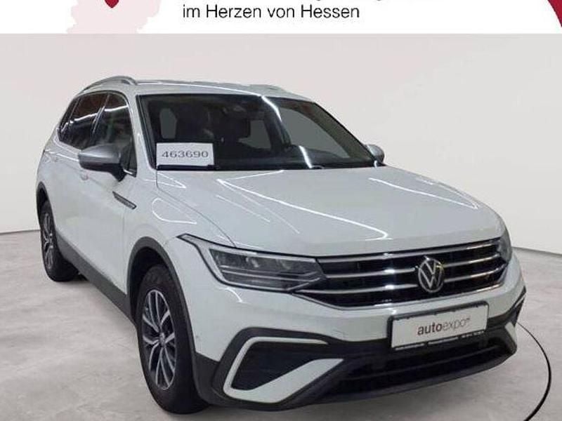 Gebraucht VW Tiguan Allspace Life 150 PS (110 kW) 2021 Pure white SUV