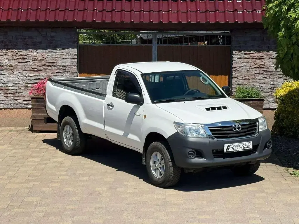 Gebraucht Toyota HiLux 144 PS (105 kW) 2013 Weiß Pickup