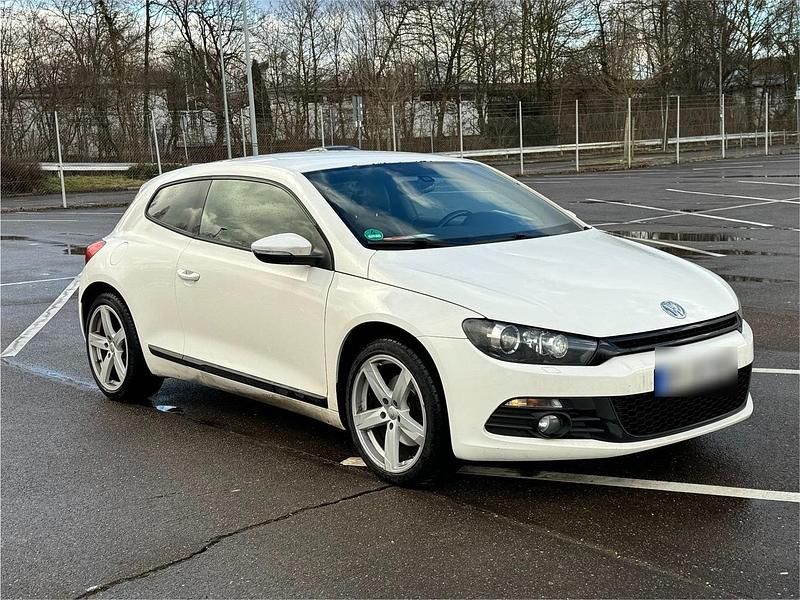 Gebraucht VW Scirocco 160 PS (117 kW) 2013 Weiß Coupé