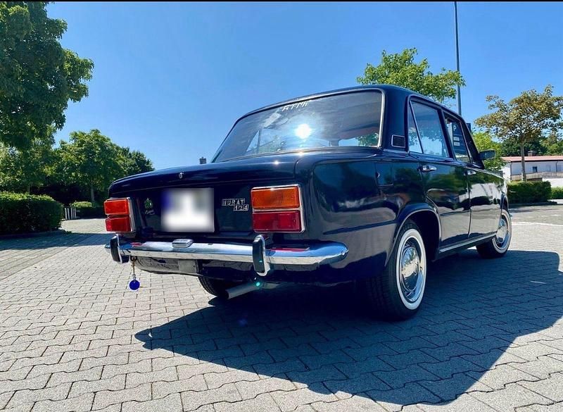 Gebraucht Fiat 124 65 PS (47 kW) 1971 Blau Limousine