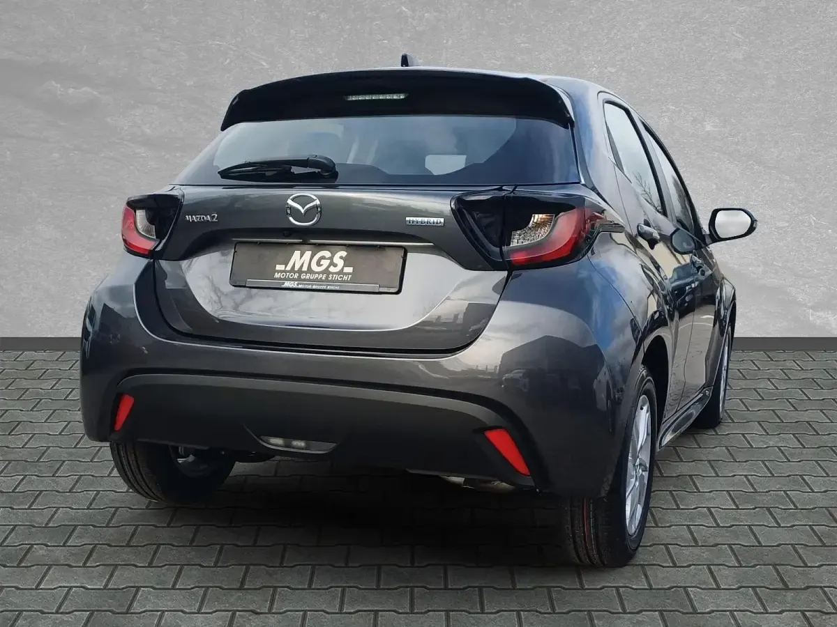 Neu Mazda 2 Center-Line 116 PS (85 kW) 2026 Lead grey Kleinwagen