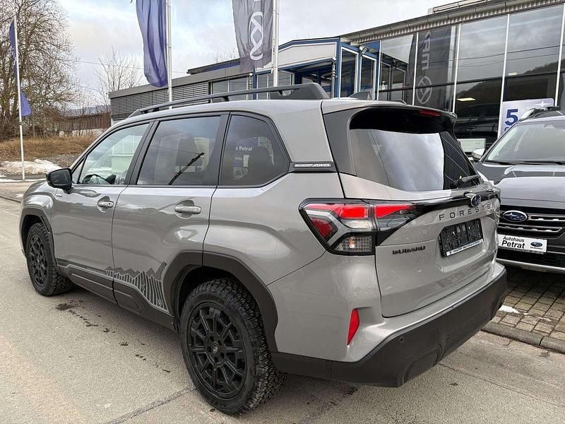 Gebraucht Subaru Forester Exclusive+ 136 PS (100 kW) 2025 River rock pearl SUV