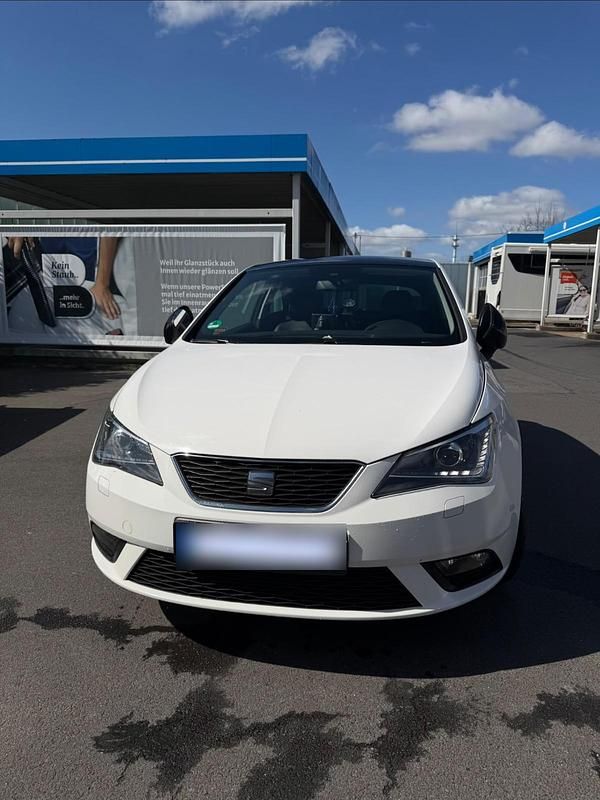 Gebraucht Seat Ibiza 75 PS (55 kW) 2015 Weiß Kleinwagen