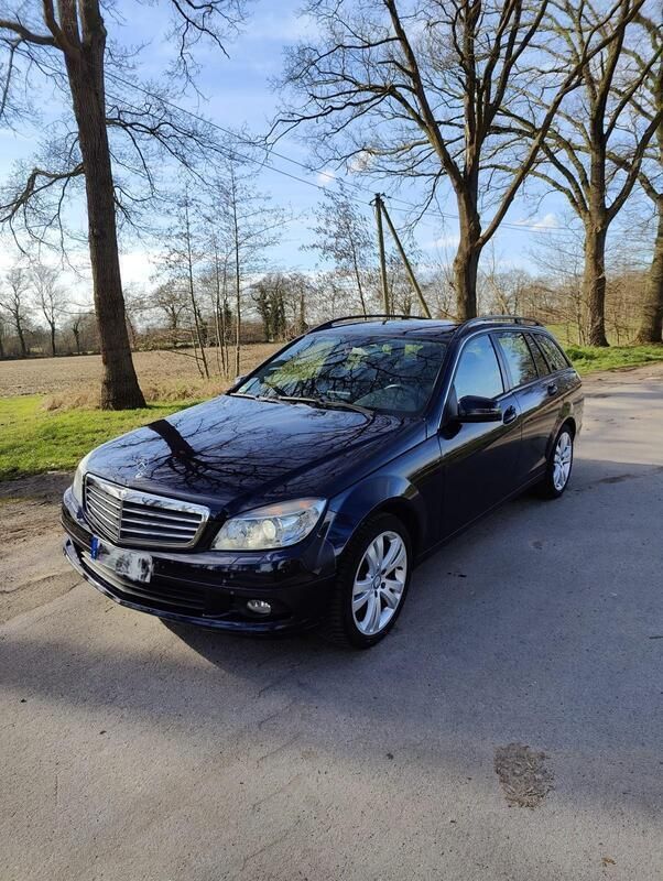 Blau Gebraucht 2009 Mercedes C200 Kombi | 3.999 € (Guter Preis) - Bild 1/4