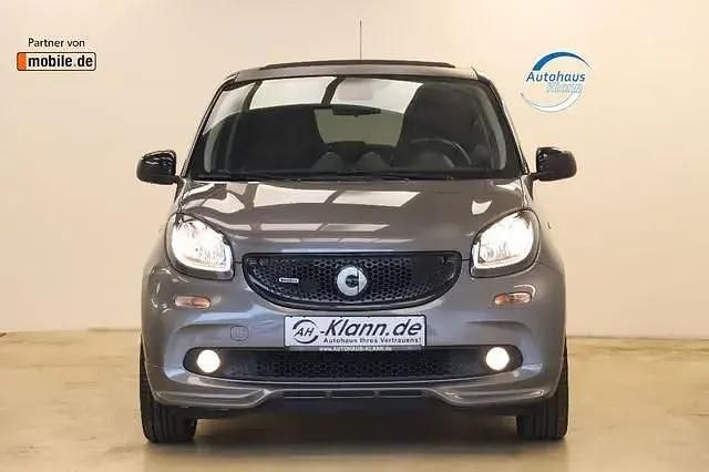 Usado Smart ForFour Brabus 109 HP (80 kW) 2017 Cinzento Citadino