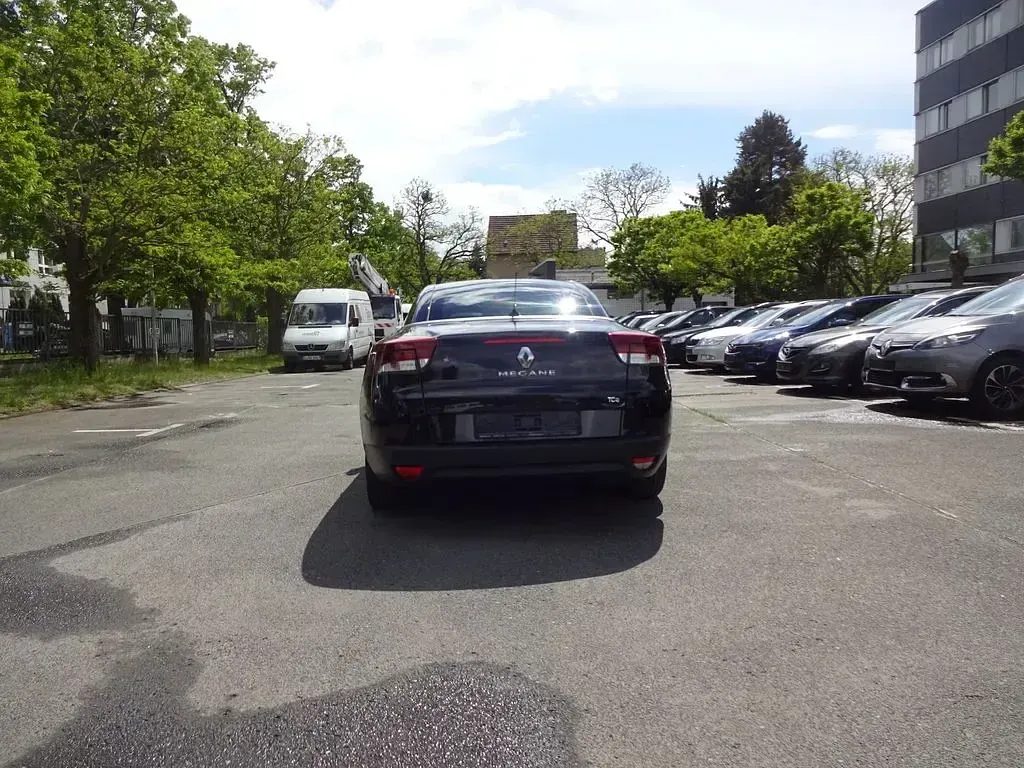 Gebraucht Renault Mégane Cabriolet Floride 132 PS (97 kW) 2014 Schwarz (metallic) Cabrio