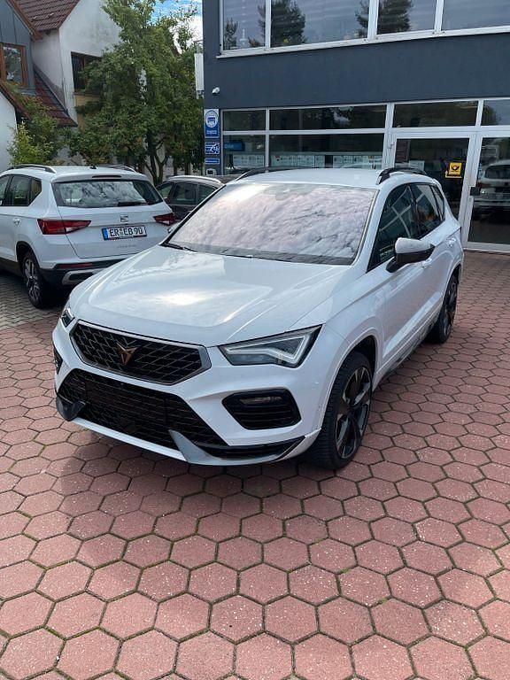 Nevada white (metallic) Gebraucht 2024 Cupra Ateca Basis SUV | 32.590 € (Guter Preis) - Bild 1/4