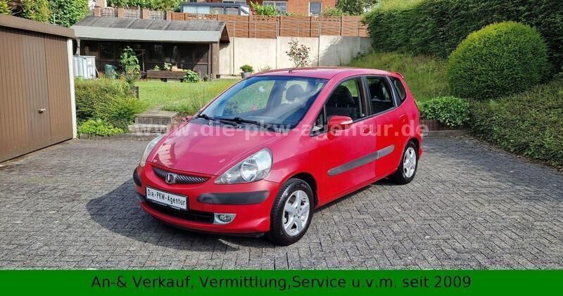 Rot Gebraucht 2006 Honda Jazz LS Kleinwagen | 1.990 € (Guter Preis) - Bild 1/4