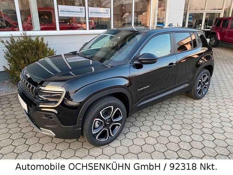 Neu Jeep Avenger Summit 110 PS (80 kW) 2026 Schwarz SUV