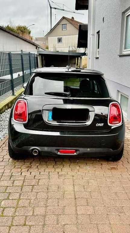 Gebraucht Mini ONE 102 PS (75 kW) 2019 Schwarz Kleinwagen