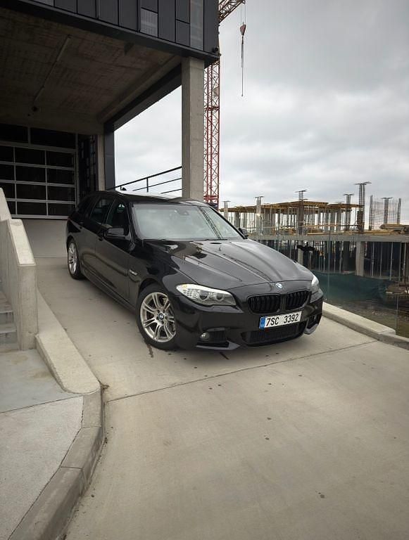 Gebraucht BMW 528 Performance 258 PS (189 kW) 2011 Schwarz Limousine