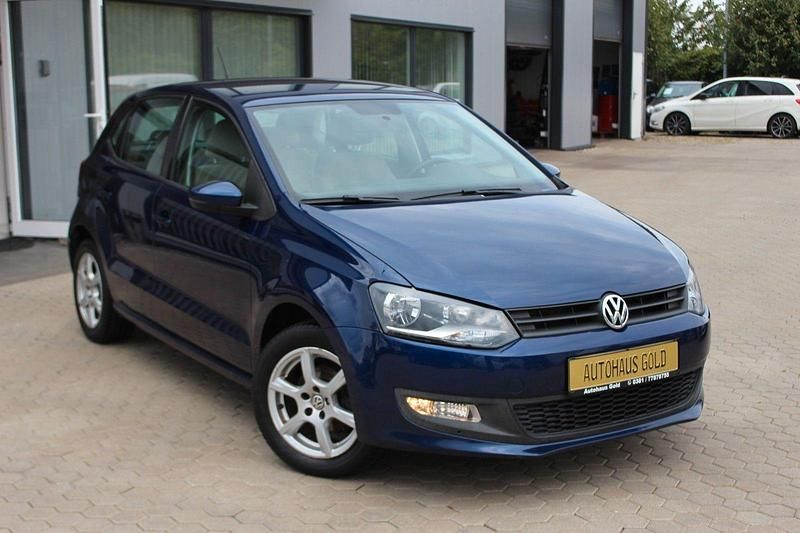 Gebraucht VW Polo Comfortline 86 PS (63 kW) 2010 Blau Limousine
