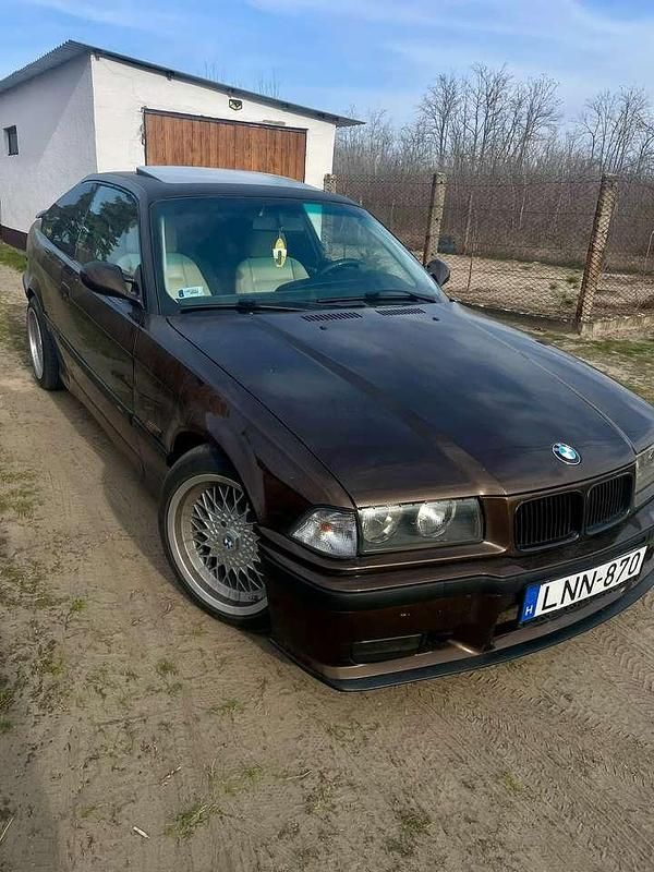Gebraucht BMW 316 Basis 102 PS (75 kW) 1996 Bronze Coupé