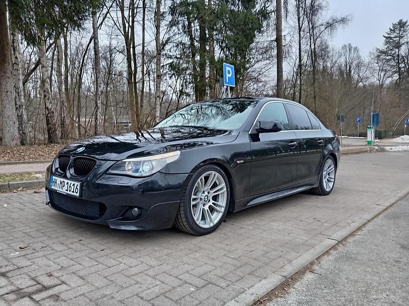 Schwarz Gebraucht 2004 BMW 520 M Sport Limousine | 6.199 € (Teuer) - Bild 1/4