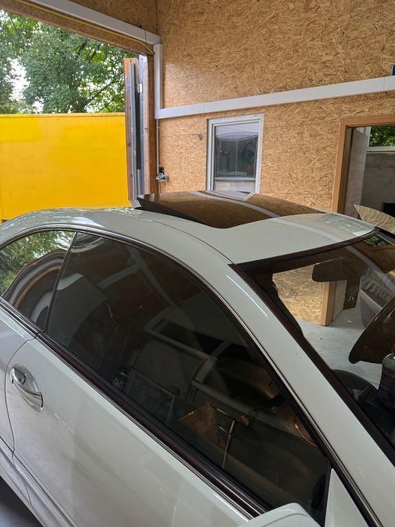 Gebraucht Mercedes CLK320 218 PS (160 kW) 2022 Weiß Coupé