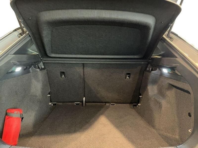 Gebraucht VW ID.4 Pro Performance 150 kW (204 PS) 2022 Mondsteingrau SUV