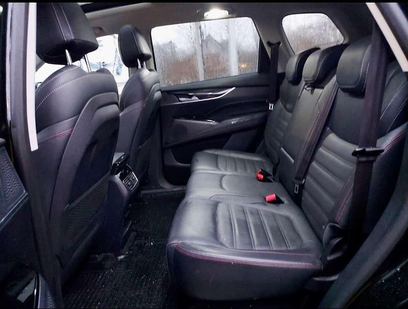 Second-hand Maxus D60e 130 kW (177 CP) 2022 Negru SUV