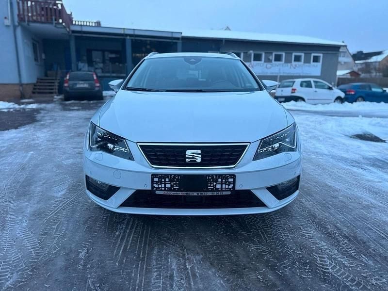 Gebraucht Seat Leon ST Style 131 PS (96 kW) 2019 Weiß Kombi