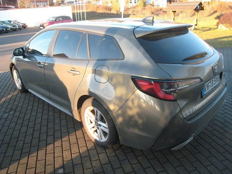 Gebraucht Suzuki Swace Comfort+ 98 PS (72 kW) 2025 Braun Kombi