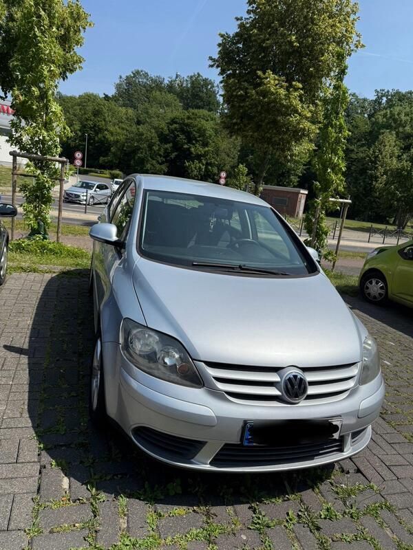 Silber Gebraucht 2005 VW Golf Plus Cross Van / Kleinbus | 2.999 € (Teuer) - Bild 1/4