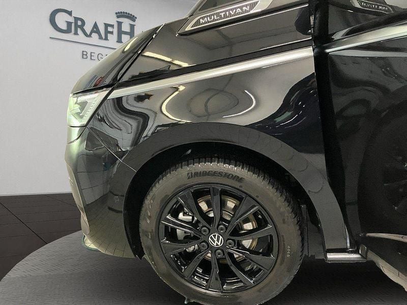 Gebraucht VW Multivan Style 245 PS (180 kW) 2025 Schwarz Van