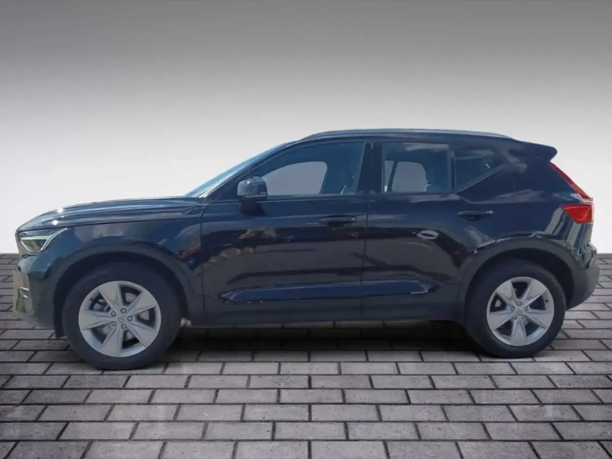 Gebraucht Volvo XC40 120 PS (88 kW) 2022 SUV