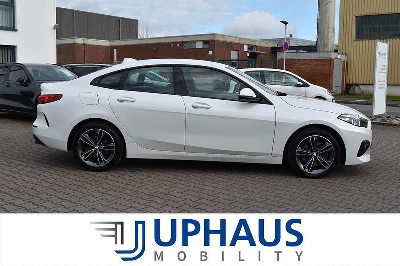 Gebraucht BMW 218 Gran Coupé Sport Line 150 PS (110 kW) 2020 Weiß (mineralweiss) Coupé