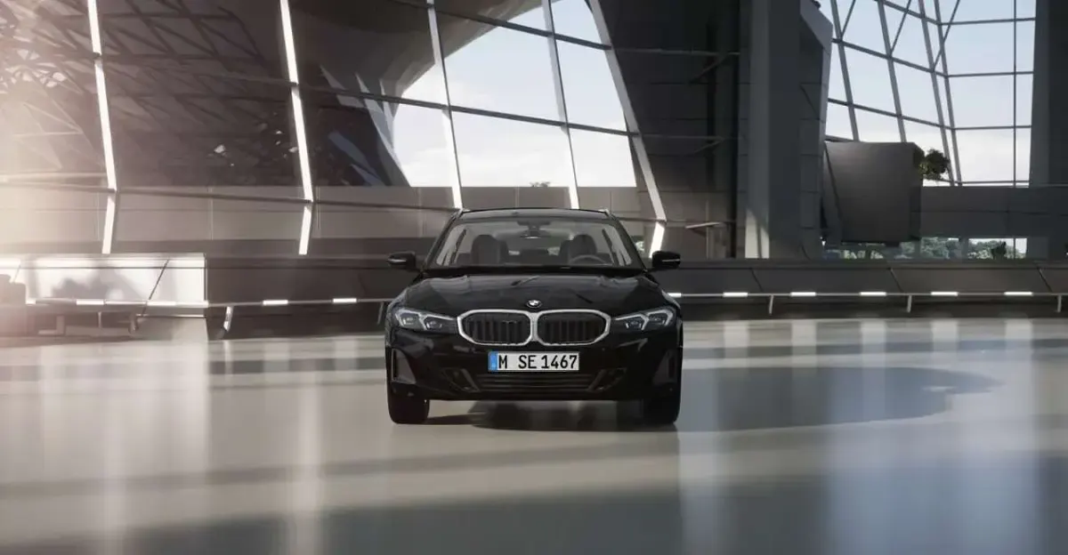 Neu BMW 318 150 PS (110 kW) 2025 Schwarz uni Kombi
