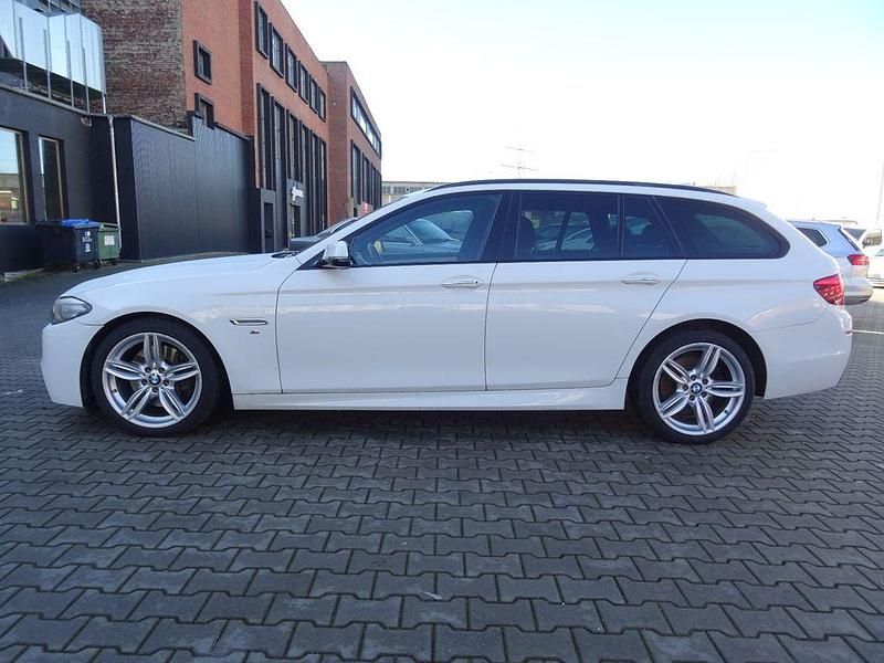 Gebraucht BMW 525 M Sport 218 PS (160 kW) 2016 Weiß Kombi