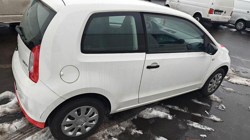 Gebraucht Skoda Citigo Elegance 60 PS (44 kW) 2013 Weiß Kleinwagen