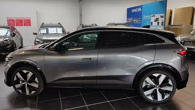 Gebraucht Renault Megane E-Tech Techno 160 kW (218 PS) 2024 Andere farbe