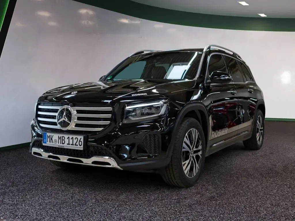 Gebraucht Mercedes GLB200 Advanced Plus 163 PS (119 kW) 2026 Schwarz / nachtschwarz SUV