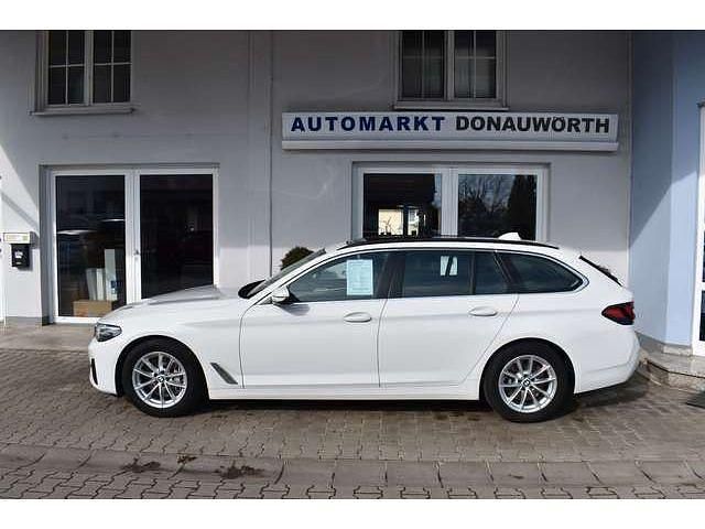 Gebraucht BMW 530 286 PS (210 kW) 2022 Weiß Kombi