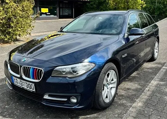 Używany BMW 530 258 KM (189 kW) 2015 Niebieski Kombi