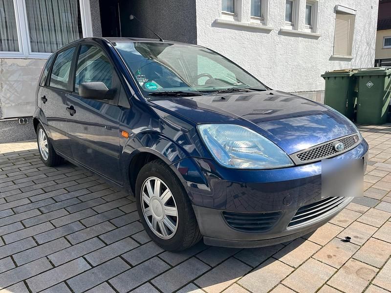 Gebraucht Ford Fiesta 80 PS (58 kW) 2002 Blau Kleinwagen