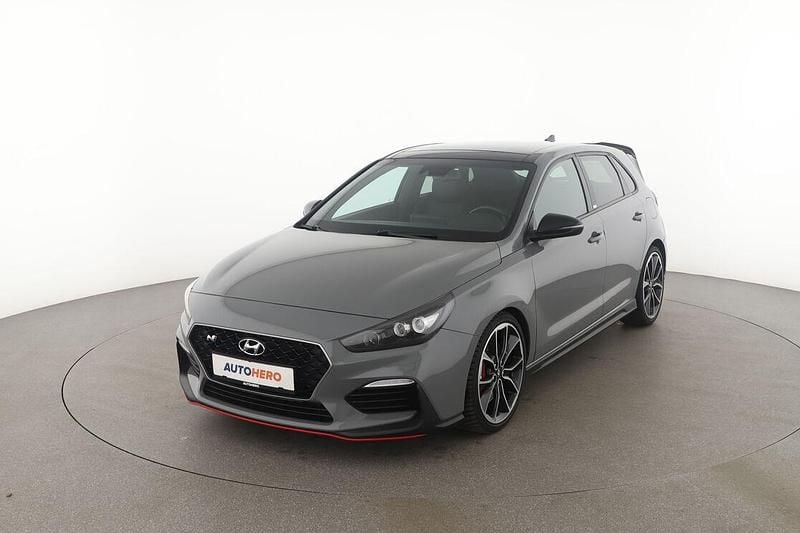 Grau Gebraucht 2020 Hyundai i30 N Performance Limousine | 23.030 € (Guter Preis) - Bild 1/3