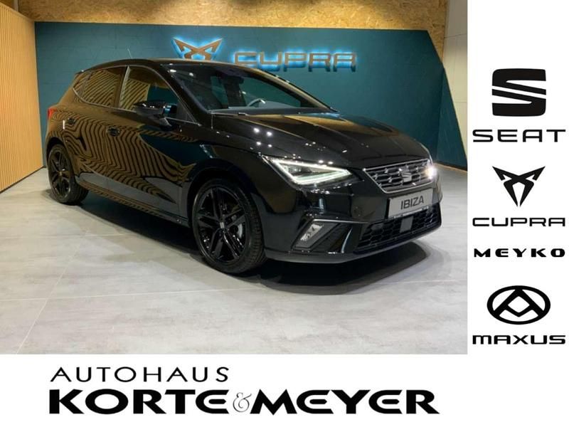 Schwarz Neu 2025 Seat Ibiza Black Edition Limousine | 34.440 € - Bild 1/4