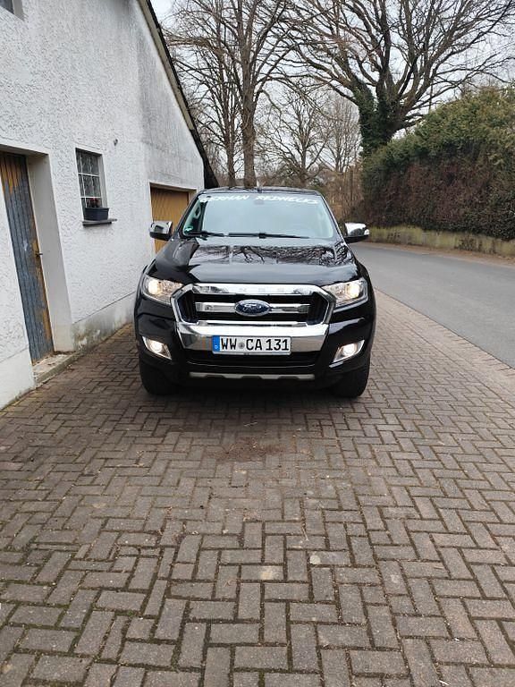 Gebraucht Ford Ranger 159 PS (116 kW) 2016 Schwarz Pickup