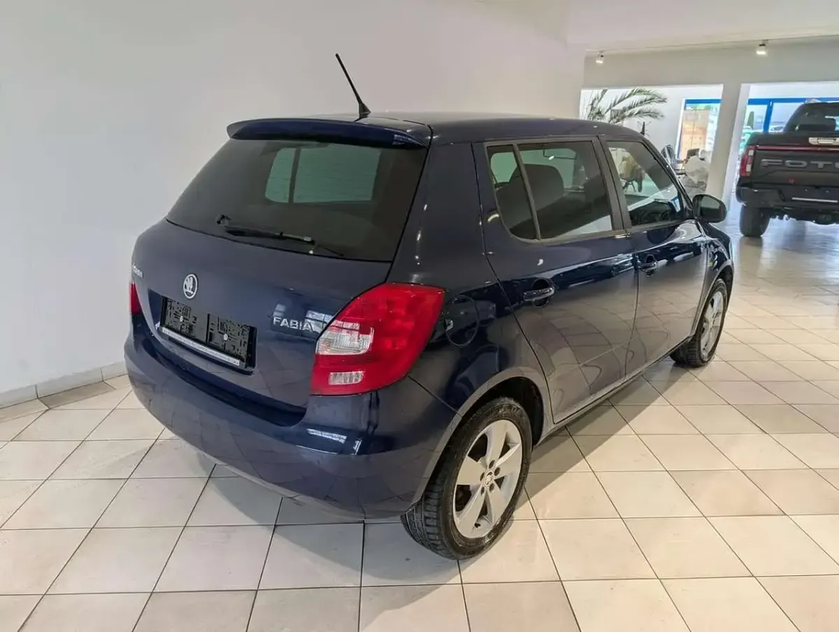 Gebraucht Skoda Fabia 90 PS (66 kW) 2014 Blau Kombi