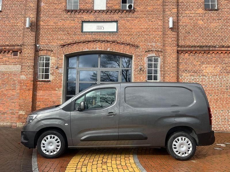 Gebraucht Opel Combo Edition 131 PS (96 kW) 2020 Grau Van / Kleinbus